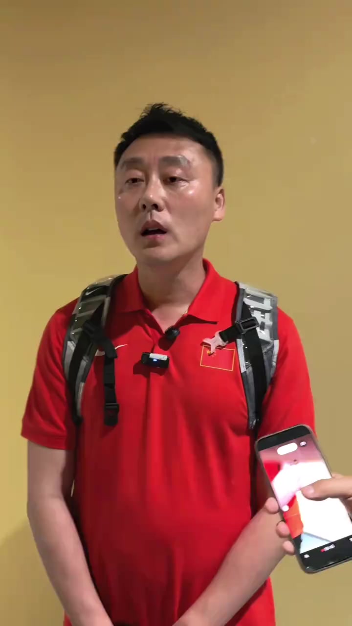 包含朱正赛后发文：我突破时伤到肩膀教练只是想保护我的词条