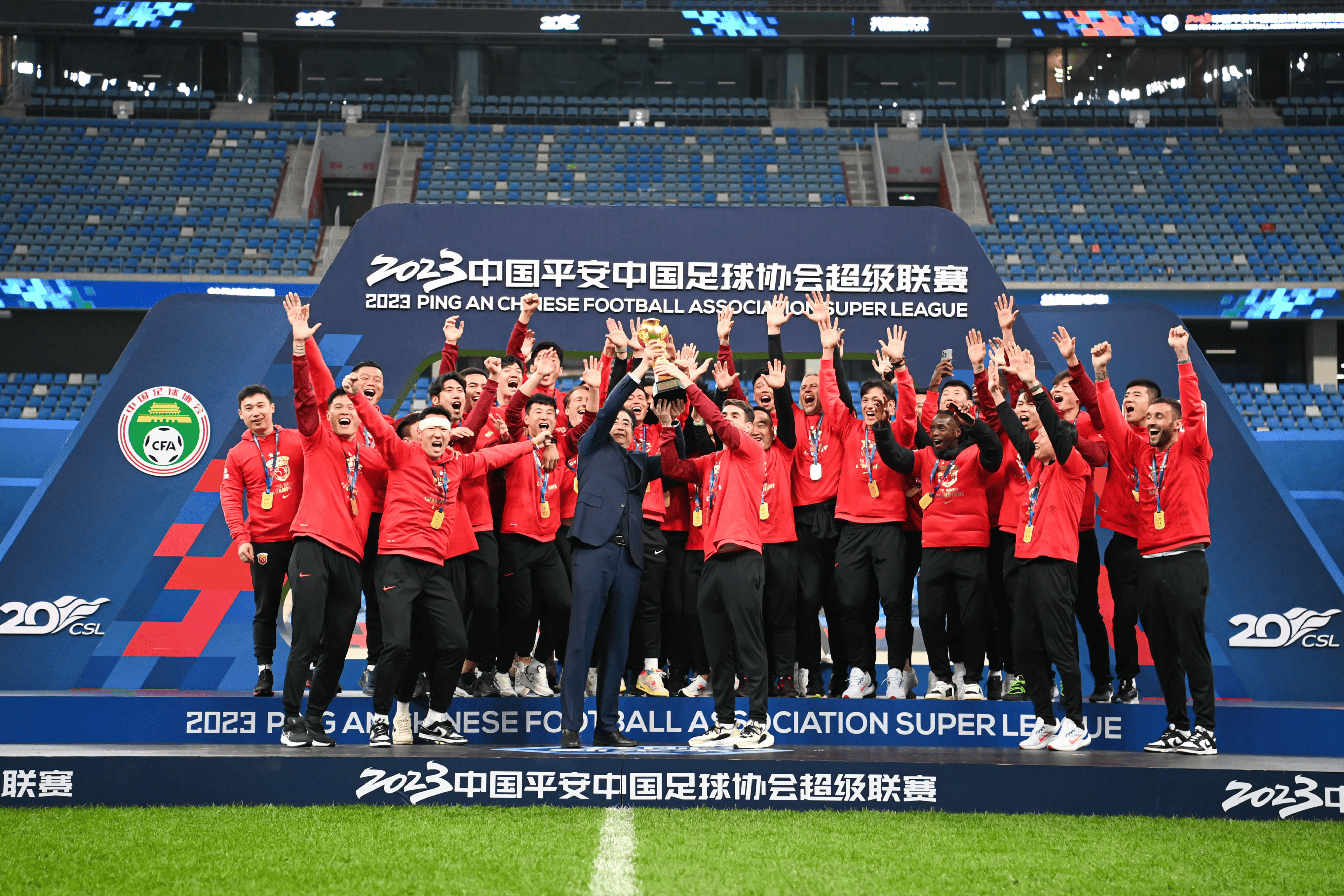 包含3-2！足协杯上海海港卫冕失败，没有中锋上海申花学阿森纳的词条