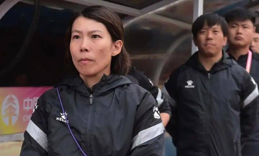 华体会全站-墨西哥女足联赛决赛惊险上演，花絮引人入胜